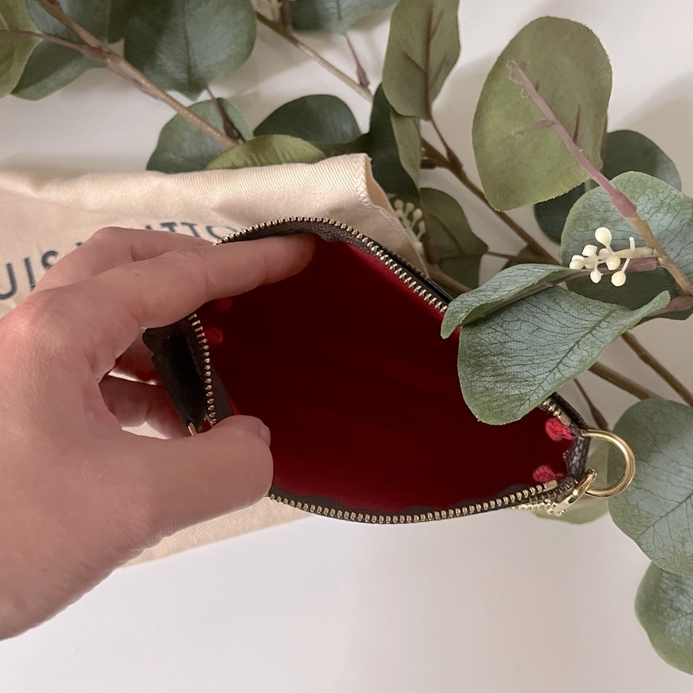 NWOT Authentic Louis Vuitton Mini Pochette - Picture 3 of 5